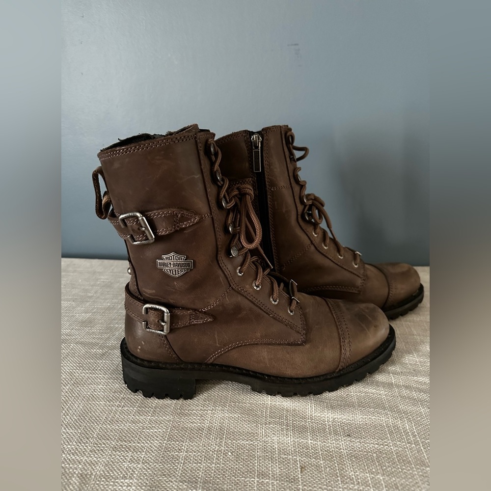 Women’s Harley Davidson boots
